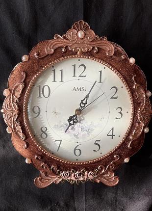 Годинник настінний