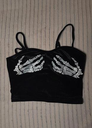 Черный бархатный топ со стразами