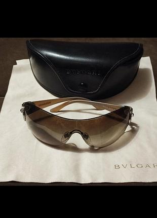 Винтажные солнцезащитные очки от bvlgari
