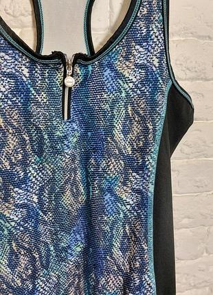 Фірмова спортивна майка