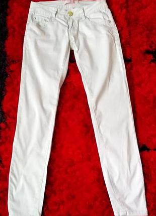 Брюки джинсы летние эластичные светлые