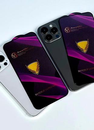 Защитное стекло на iphone