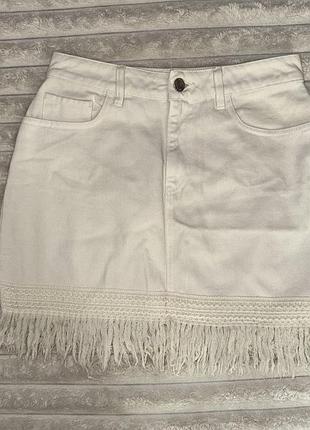 Біла джинсова спідниця