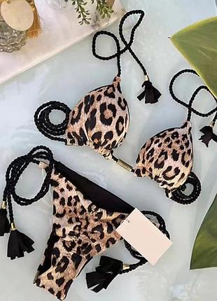 Купальник, нижнее белье, бюстгальтер