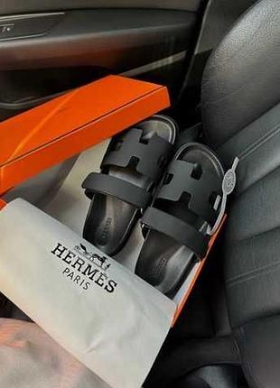 Жіночі шльопанці herme
