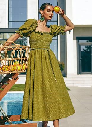 Летнее расклешенное платье из прошвы хаки | 89874