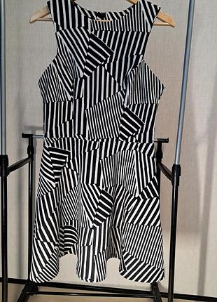 Платье геометрия