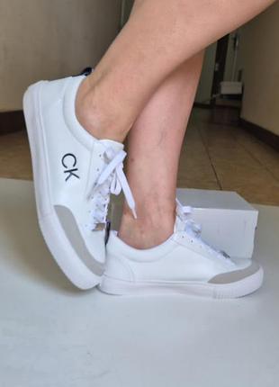 Женские кеды 42-43 р сникеры белые