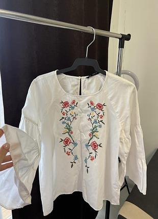 Zara вишиванка