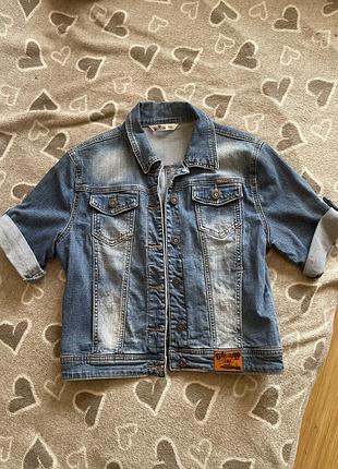 Джинсова куртка