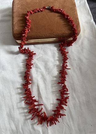 Коралове намисто