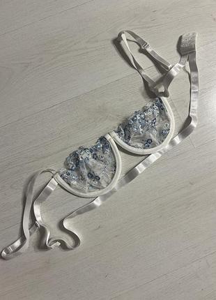 Білий мереживний ліфчик/бралет