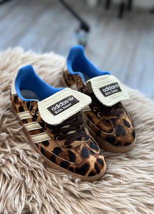 Женские кеды adidas samba x wales &amp; bones, леопард