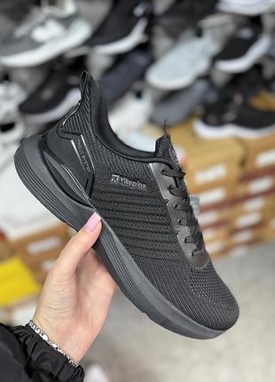 Чоловічі легкі кросівки new yike чорні весна літо