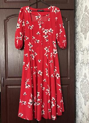 Сукня в квітковий принт, актуальна модель 🌹