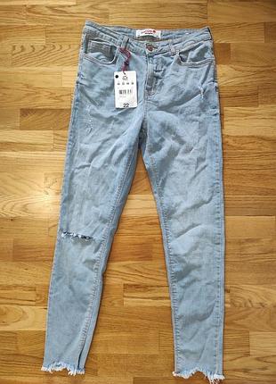 Джинси жіночі зі потертістю франція jennyfer don't call me розмір m