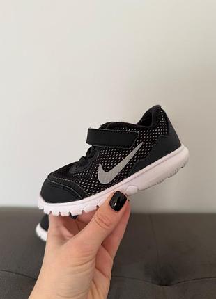 Кроссовки nike