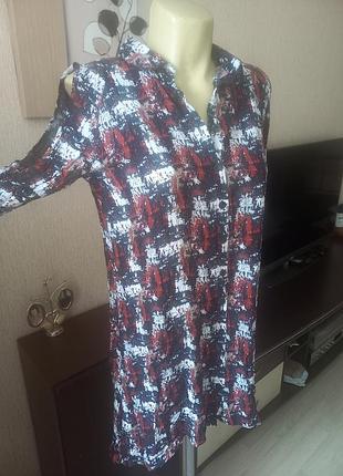 Новое цветное стильное модное платье- халат- рубаха, 10 размер, influence.