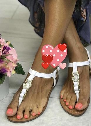 Босоніжки g by guess