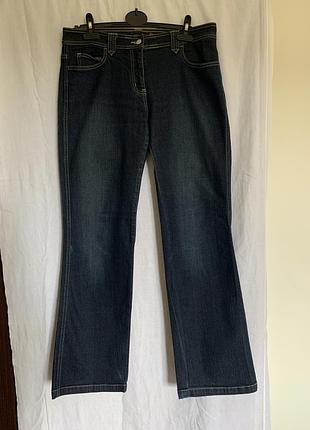 Фирменные прямые синие джинсы (размер 12/40-14/42)