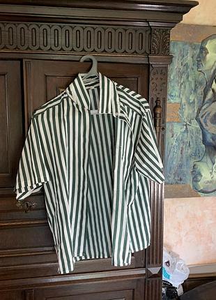 Рубашка полоскана в полоска с коротким рукавом пляжная оверсайз