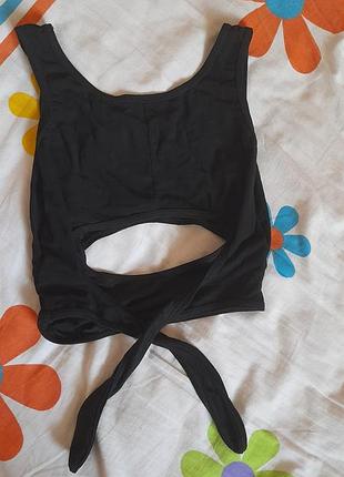 Майка  з розрізом