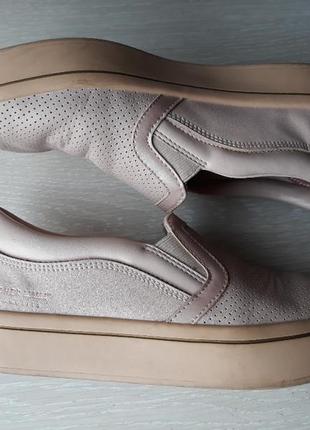 Сліпони шкіряні skechers