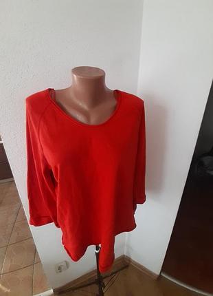 62см напівобхват грудей 63см рукав реглан 64см довжина