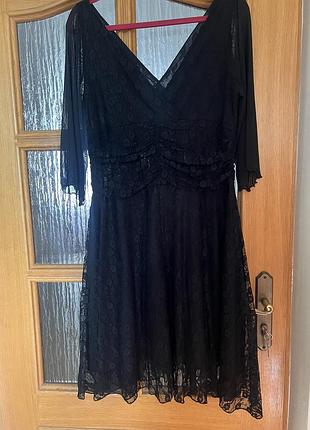 Плаття гіпюрове