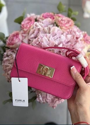 Сумка furla. у наявності багато сумок