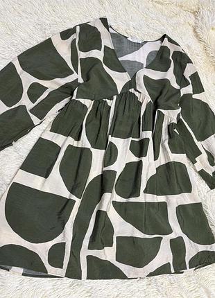 Неймовірна сукня з натуральної тканини