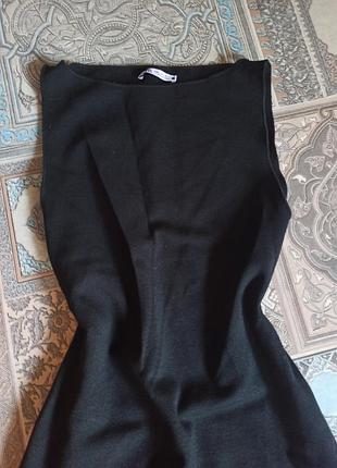 Маленькое черное платье