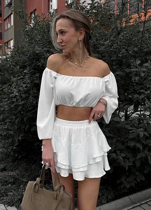 Костюм жіночий