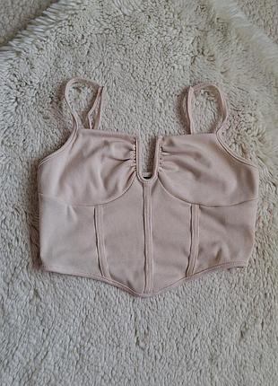 Топ на бретельках