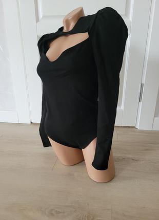 Очень красивая кофта с вырезом / рукава фонарики/ боди