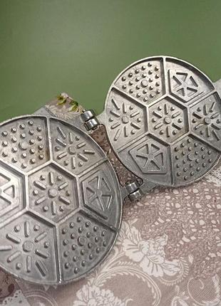 Вінтажна металева форма для випікання печива "асорті" на газу або вогні+подарунок