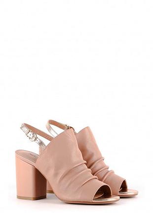 Босоножки sasha fabiani натуральная  кожа