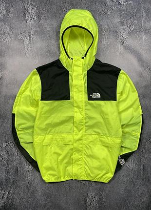 Вітровка the north face