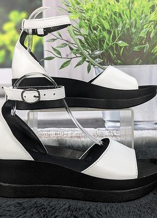 Босоножки женские amir белые с черным кожаные на платформе 4910