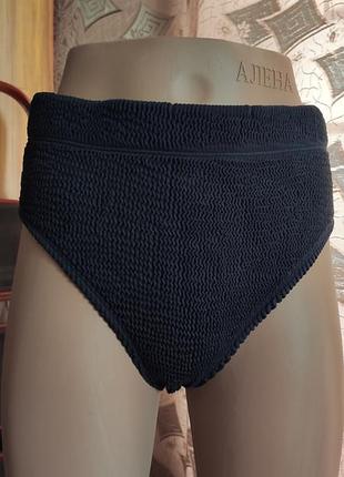 Плавки купальник.