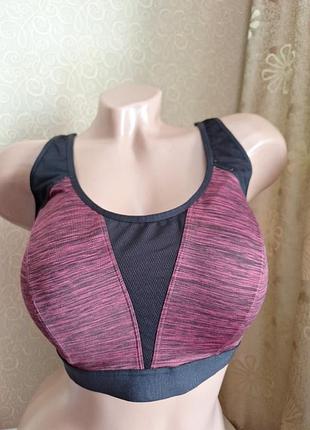 Спортивний бюстгальтер