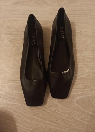 Кожаные балетки mango