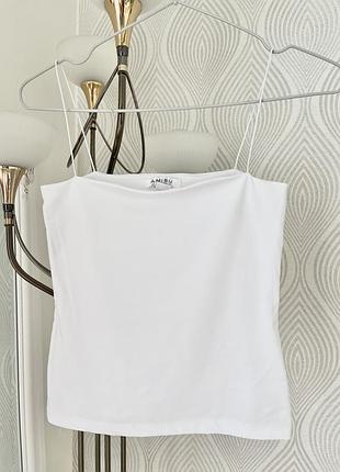 Біла майка на тонких брительках з підкладкою від amisu у розмірі xxs
