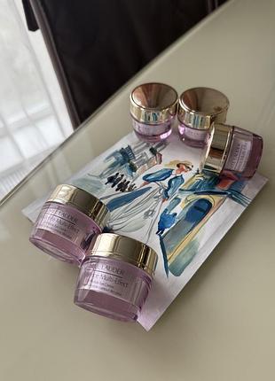 Денний пептидний крем для обличчя та шиї estee lauder resilience multi-effect spf15