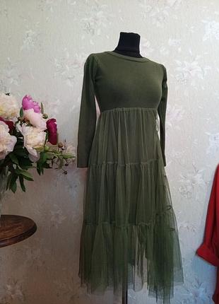 Цікава сукня.