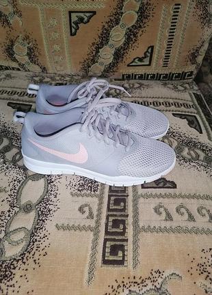 Кроссовки nike