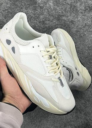 Кроссовки adidas yeezy 700 white analog