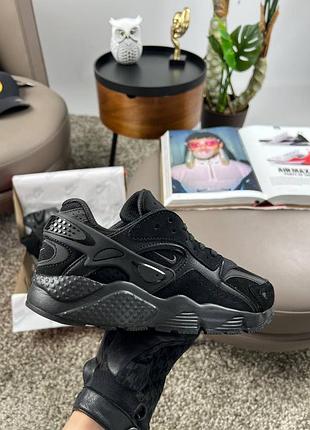 Жіночі кросівки nike air huarache all black