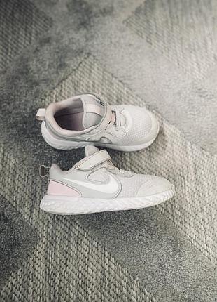 Кроссовки nike