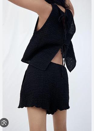 Чорні шорти муслінові zara